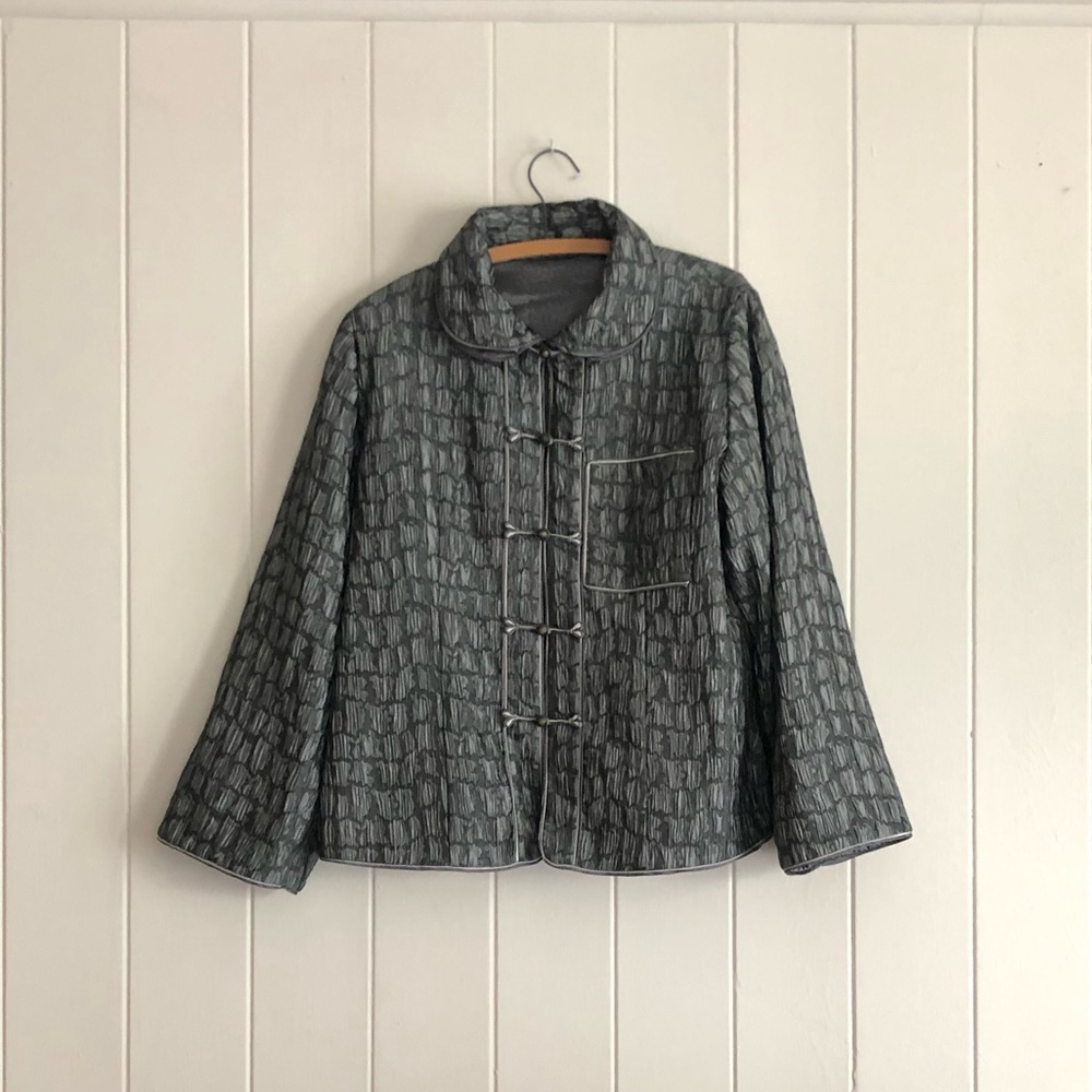 Silver detailed jacket